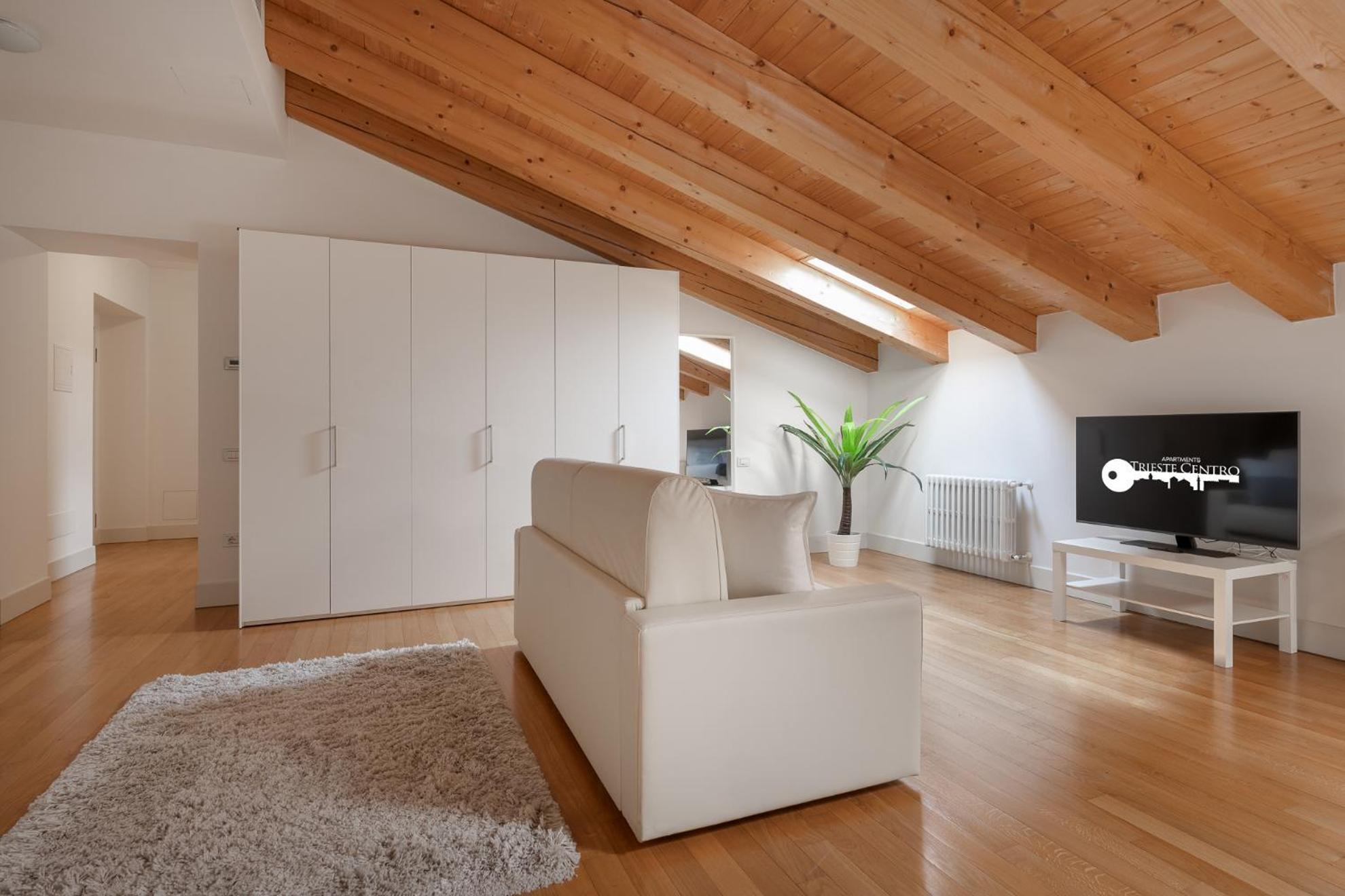 Apartments Trieste Centro I 3 Dış mekan fotoğraf